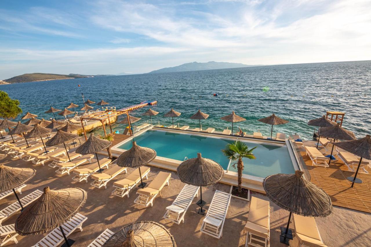 亚若奥酒店 Sarandë 外观 照片